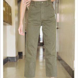 NWT brandy Melville army green cargo pants